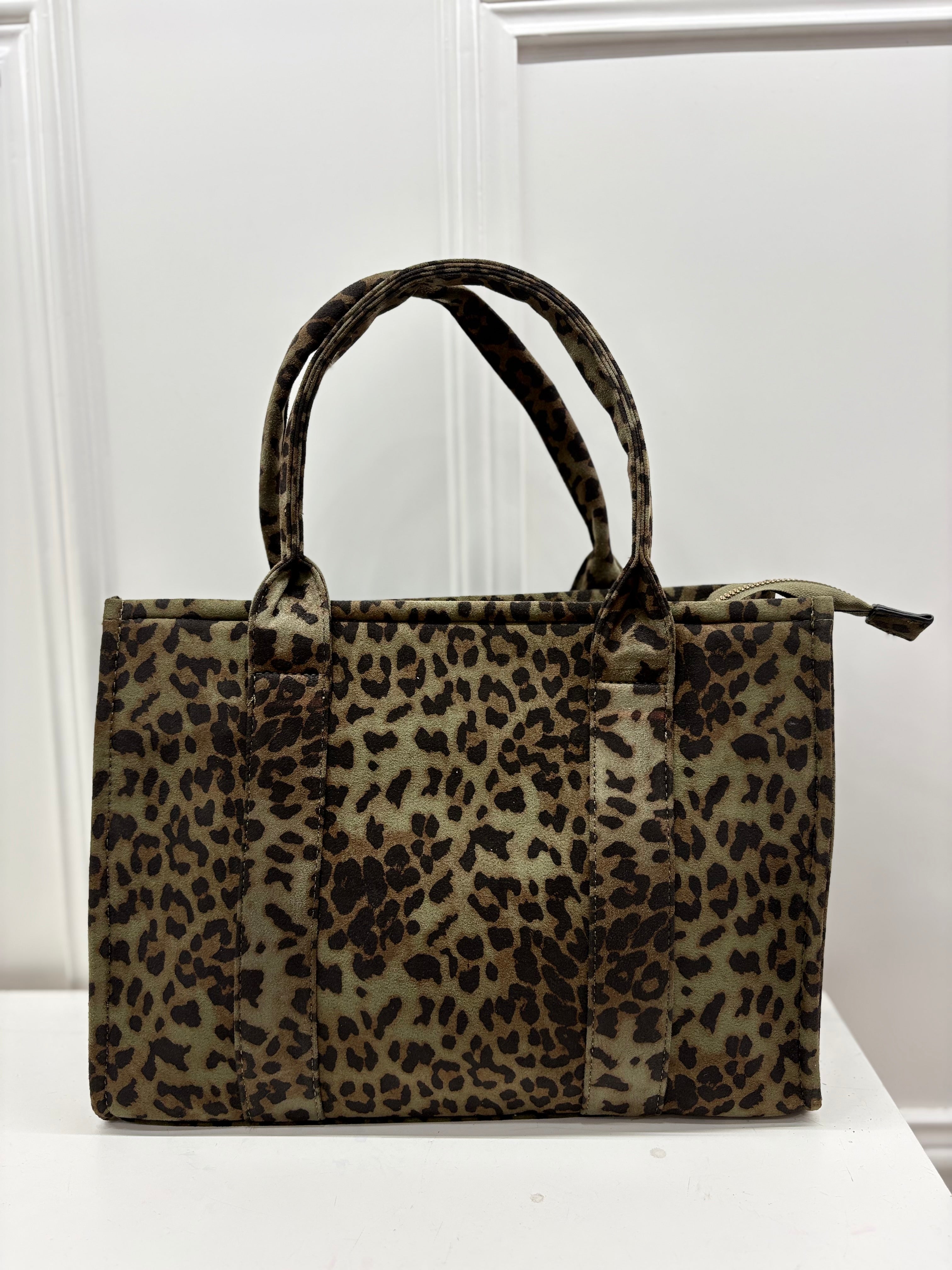 Leopard bag