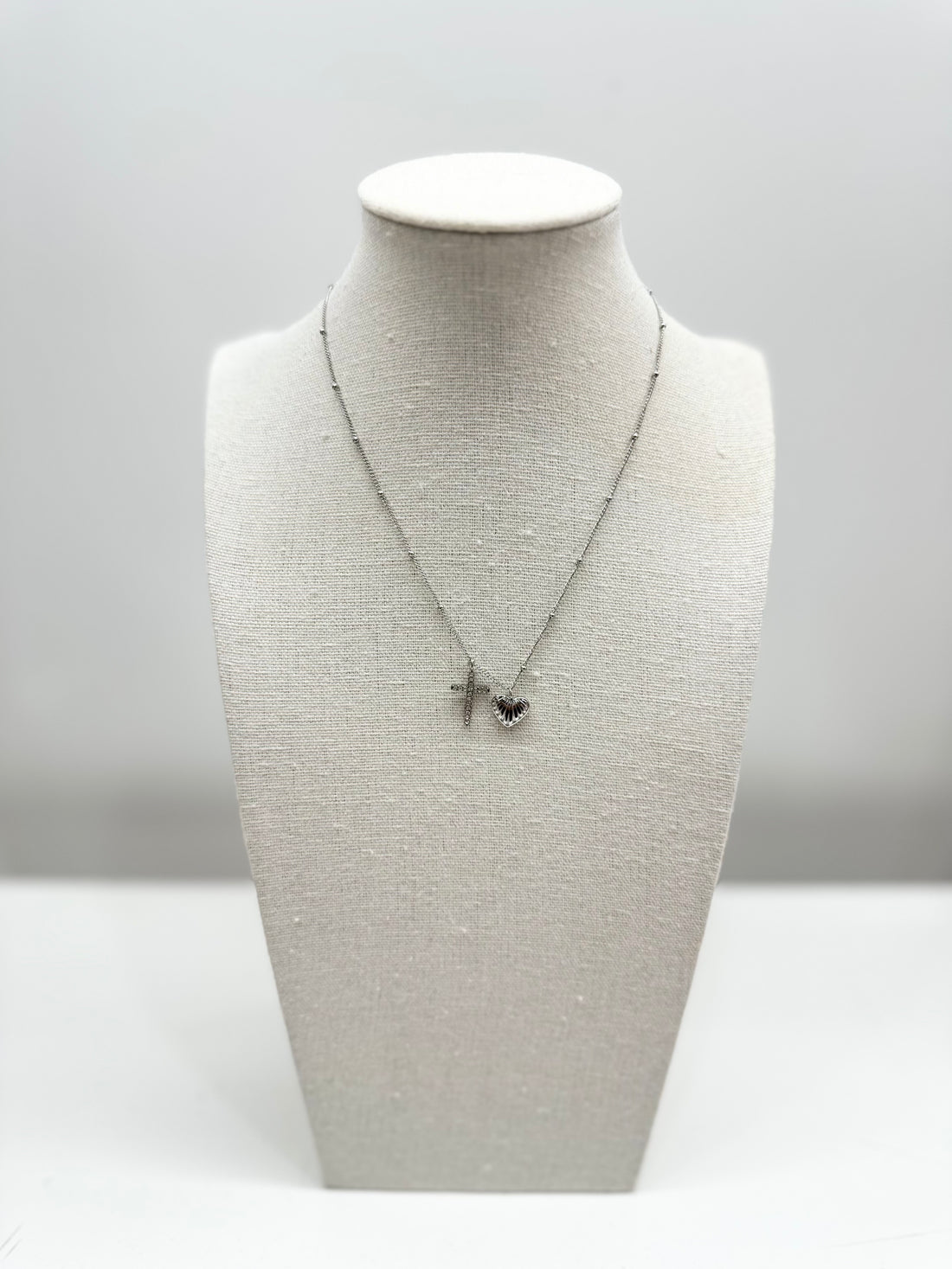 Collana cuore e croce