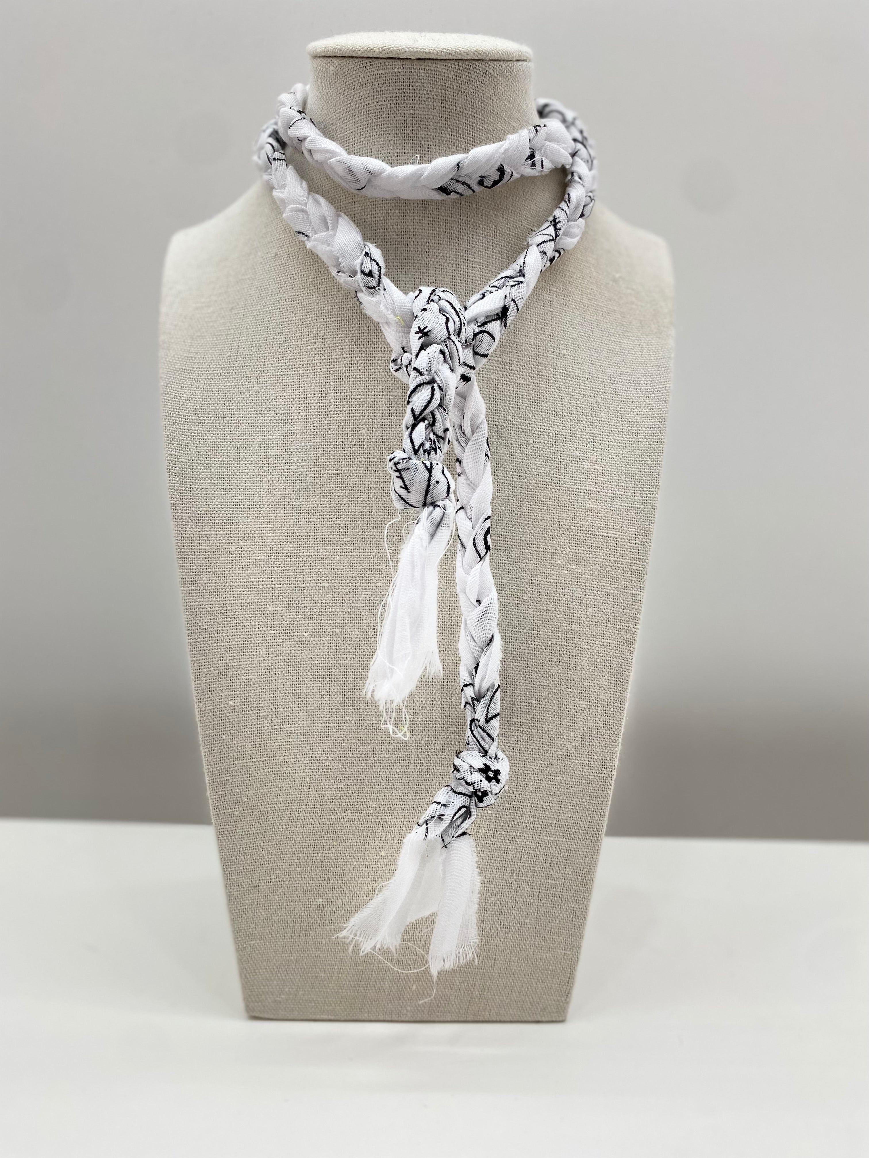Collana bandana