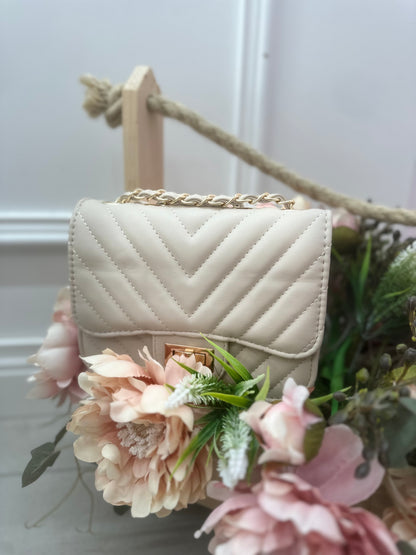 Azzurra small